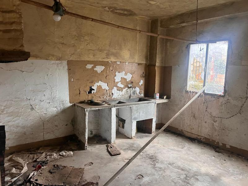 Foto d7fc7efc-a31c-4254-a90b-8273ce8bcfa3. Haus mit parking in Chera