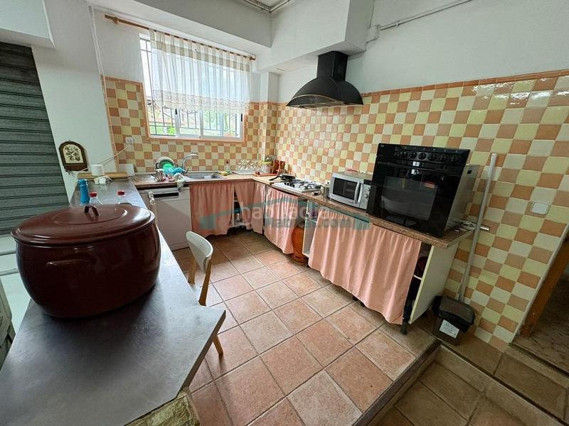 Foto a7dea134-baff-4f3a-abbb-748efcadb814. Xalet amb calefacció piscina a Gilet