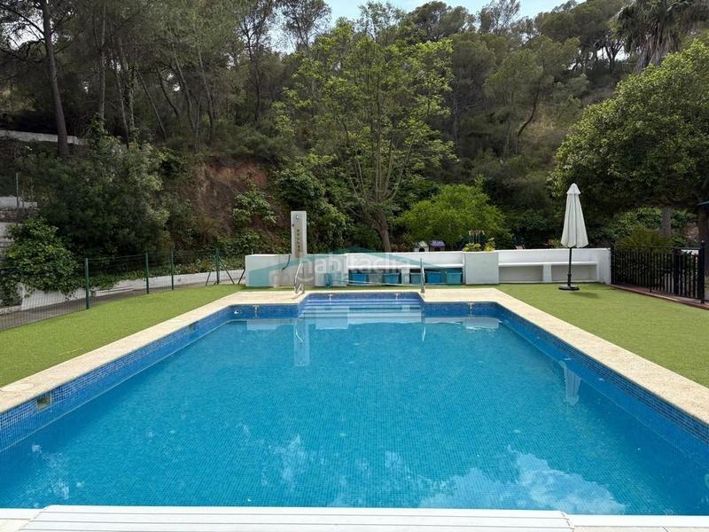 Foto d268cf7e-f873-4340-ad1c-bf74518502fb. Xalet amb calefacció piscina a Gilet