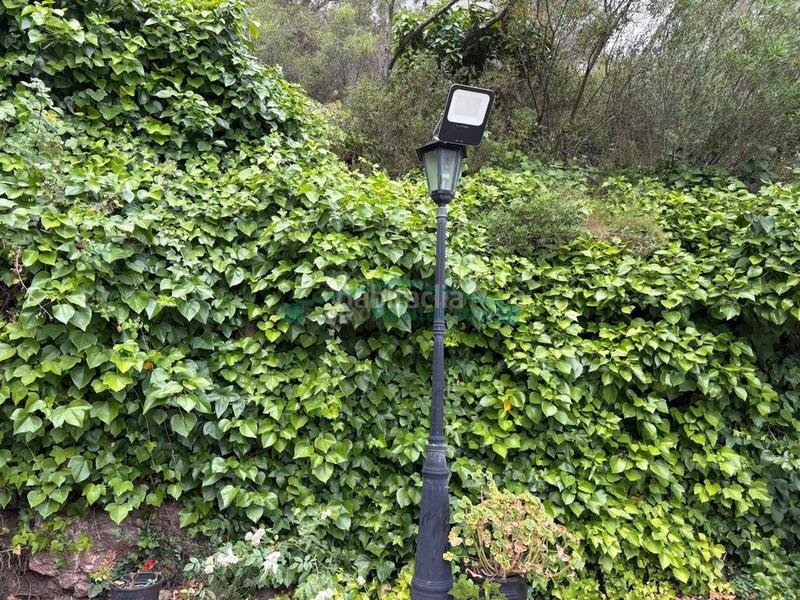 Foto d79c921f-033d-4f6b-bd3d-9548b8ce0150. Xalet amb calefacció piscina a Gilet