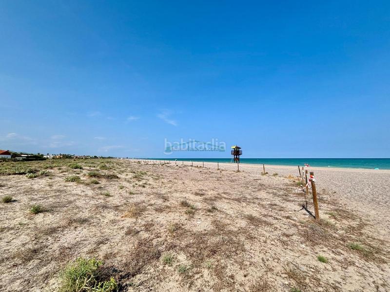 Foto 0fb300e0-4ea0-4ae3-a6b8-8e452a715ab0. Casa aparellada amb aparcament a Corinto-Almardà Sagunt