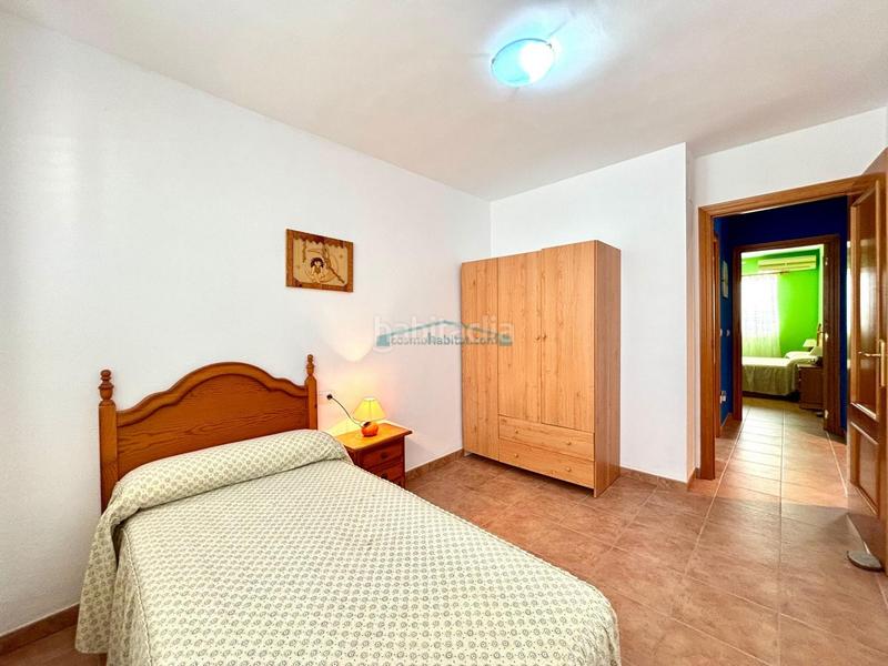 Foto 225a72d0-2f52-4237-94f9-762e98c131b9. Casa aparellada amb aparcament a Corinto-Almardà Sagunt