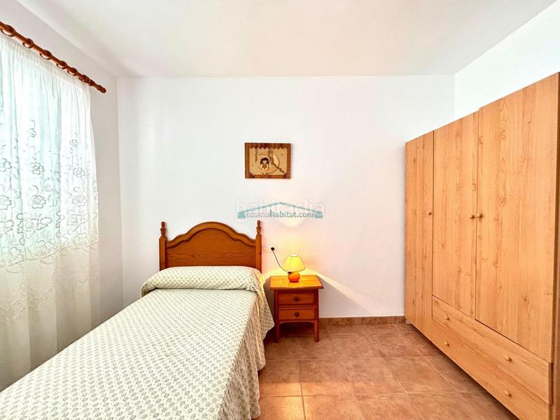 Foto 37ac3b76-3d1b-47f2-ab0f-cb5fd543bf45. Casa aparellada amb aparcament a Corinto-Almardà Sagunt