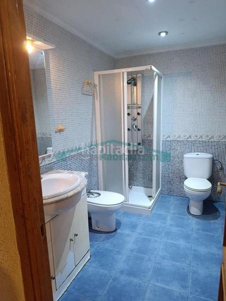 Foto fbc490c3-7f64-4260-9732-f707c3a48abb. Planta baixa a Torrefiel Valencia