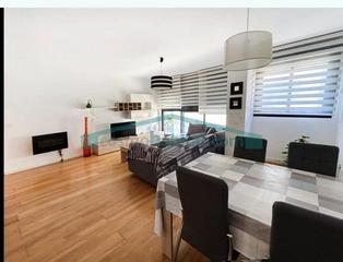 Appartement à Monserrat. Tu nuevo hogar en montserrat luminoso, amueblado y con garaje y