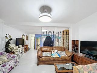 Location Appartement à Ciutat Fallera. Vivienda totalmente reformada en alquiler en benicalap