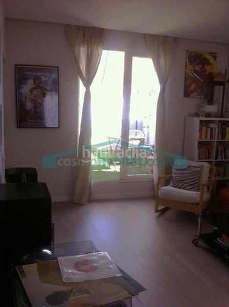 Foto eada14a8-ca5e-4771-b1fe-6914b923f052. Àtic a Russafa Valencia