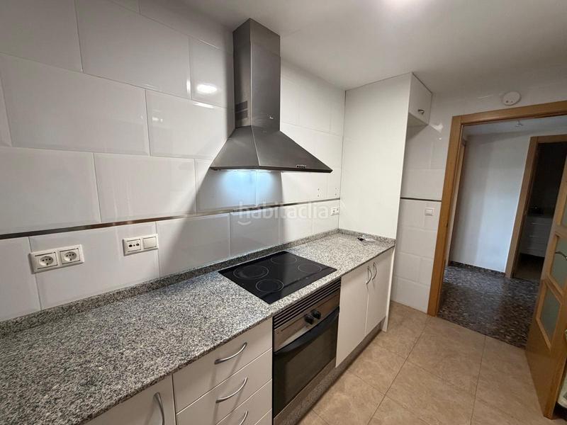 Foto 88cc1a40-4733-4cc0-91a6-68e9266931c8. Location appartement avec parking dans Benaguasil