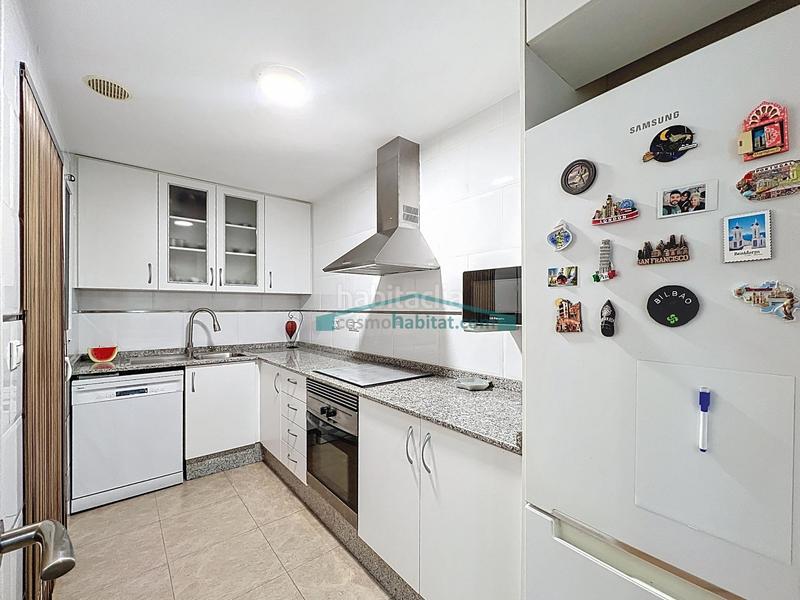 Foto f09098ed-1ea0-4929-b9bc-b55e88ab62d7. Location appartement avec parking dans Benaguasil