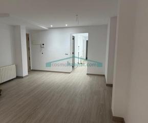 Ground floor in Plaza Xúquer