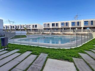 Location Maison jumelée à San Antonio de Benagéber. Oportunidad única chalet adosado de obra nueva 2025 en san anton