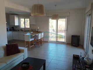 Miete Etagenwohnung  Calle de las tejerías. Precioso piso en alquiler en un enclave natural con vistas al ri