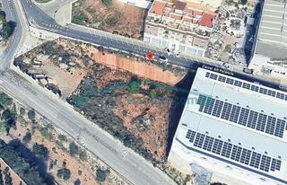 Terreny residencial a La Loma-Las Lomas. Terreno urbano en la lloma 2.239 m2  entorno privilegiado en náq