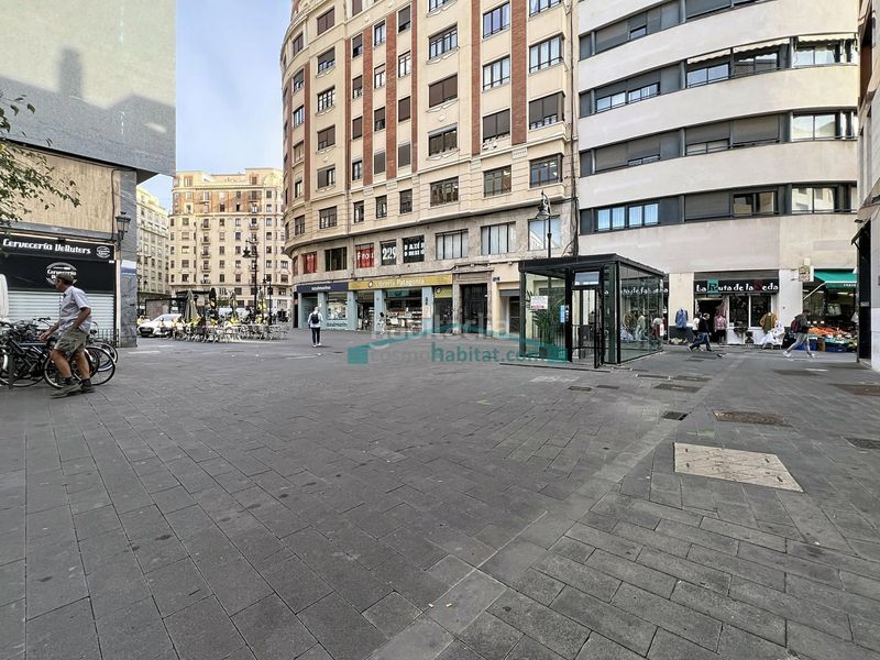 Foto a736a887-ab16-4f33-81a1-fb2fd8c7ab8a. Pis a El Pilar Valencia