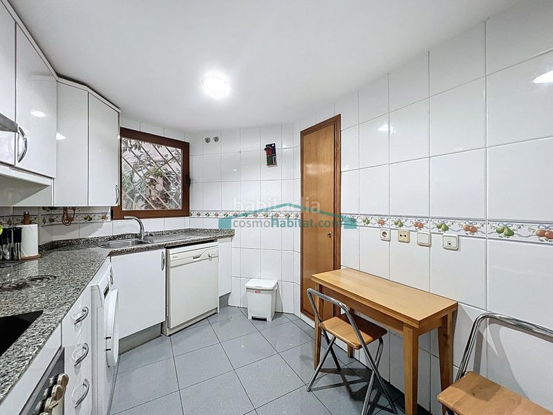 Foto c0be2b41-9164-438d-94d9-756b5fd7d193. Pis a El Pilar Valencia