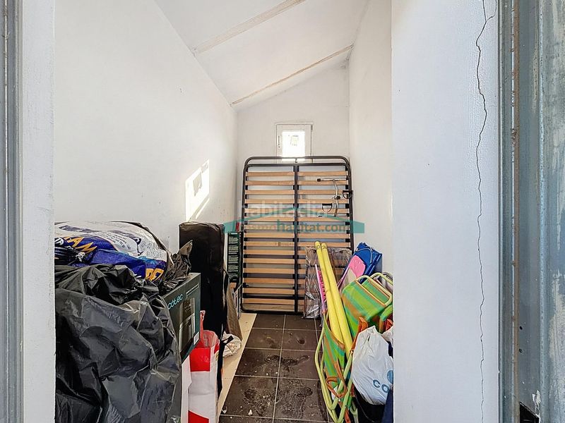 Foto 4dab92d9-9d7f-4f95-b0a0-4b4f3d86513d. Xalet amb aparcament a Pedralba