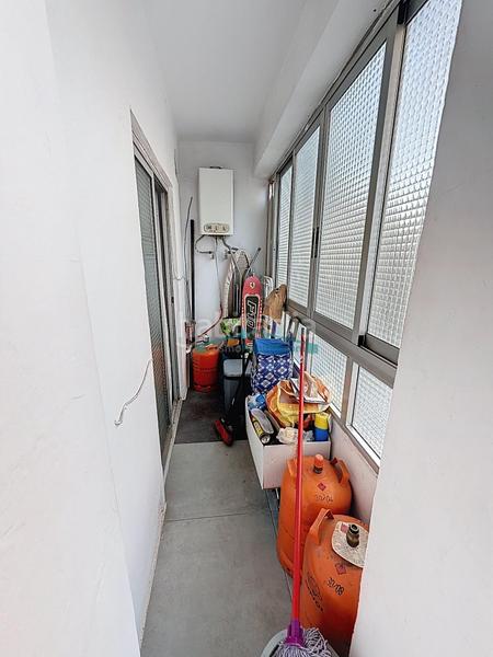 Foto 438f5911-845e-459e-a2be-cff2b99461e7. Piso  con buena distribución y muchas posibilidades en Ciutat Fallera, en Valencia