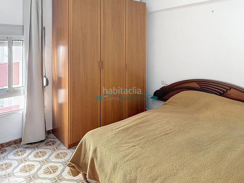 Foto a2859109-ec22-4322-9509-0d19cce4785b. Piso  con buena distribución y muchas posibilidades en Ciutat Fallera, en Valencia