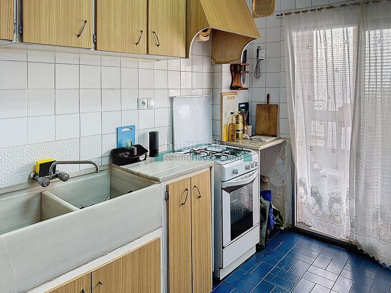 Foto a7fa11f0-5ef9-4c50-bdf3-66e1a9eea73a. Pis a Ciutat Fallera Valencia