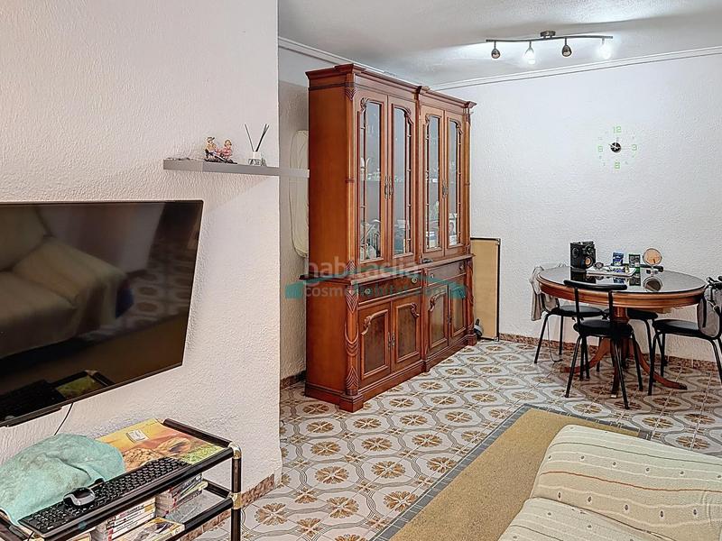 Foto ec7c4da8-7ea4-4549-bd4d-26f8c3d4cbfd. Piso  con buena distribución y muchas posibilidades en Ciutat Fallera, en Valencia