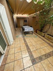 Piso en Soternes. Vivienda con terrazas y metro en la puerta  avenida del cid, val