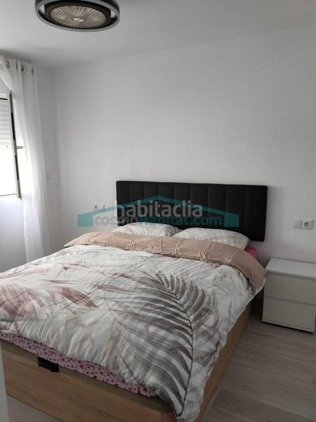 Foto eb0d3fac-45aa-4b1a-96aa-93f35d901c6e. Apartament amb piscina a Platja de Vila Joiosa Vila Joiosa (la)