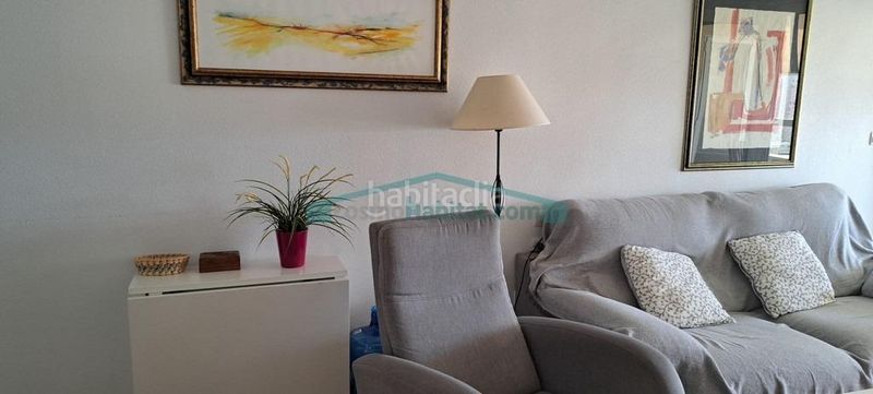 Foto 9f4cdc20-b368-450e-a6eb-41c4df30fe75. Apartament amb piscina a Playa Muchavista Campello (el)