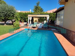 Chalet in Corralet-Bonanza-Tres Rutas