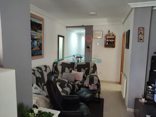 Dachwohnung in Pueblo. Ático en venta en calpe