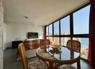 Apartamento en Playa Levante. Vivienda reformada con panorámicas al mediterráneo y garaje dobl