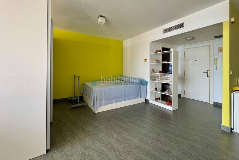 Foto 71ed91f8-92d6-4035-bd50-c07edacc3b62. Apartament amb aparcament piscina a Playa Levante Benidorm