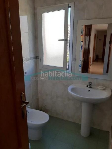 Foto 2c8ec46b-d38b-4e82-83ad-5a42ed85dd2a. Apartament amb aparcament piscina a Juzgados - Plaza de Toros Benidorm