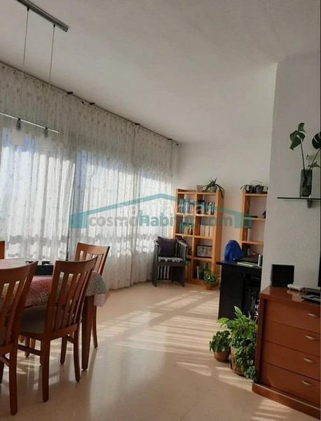 Foto 36bf74fe-e65f-4fd4-b5ec-e5f717c80048. Apartament amb aparcament piscina a Juzgados - Plaza de Toros Benidorm