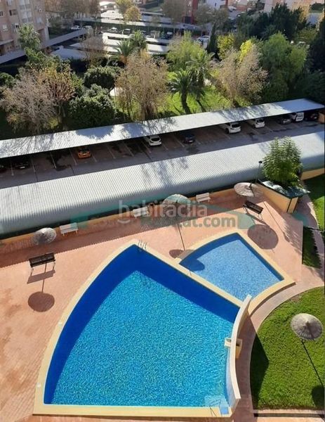 Foto a415bd1a-48b4-4695-9820-820a48e920e4. Apartament amb aparcament piscina a Juzgados - Plaza de Toros Benidorm