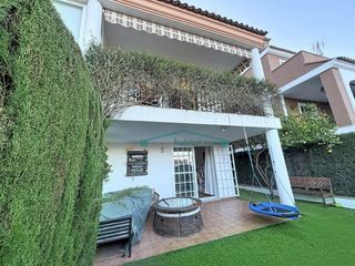 Chalet à Casco Urbano. Impresionante chalet en náquera, listo para disfrutar