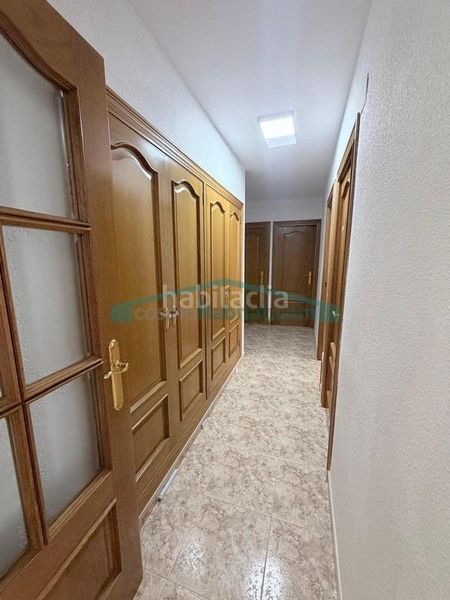 Foto 06cd00e6-60a9-4370-8004-dd9ec428577e. Pis a Nou Moles Valencia