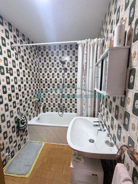 Foto 6c6ec80f-6011-4961-99f4-567730626862. Pis a Nou Moles Valencia