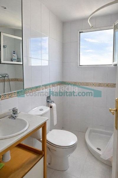 Foto 0734b19d-4979-49c6-acef-ba47e1f44346. Apartament amb aparcament piscina a Rincón Alto Benidorm