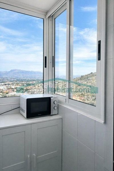 Foto 50f66245-af1b-4d64-92a8-3fd23c8490fe. Apartament amb aparcament piscina a Rincón Alto Benidorm