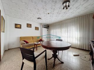 Pis a Benaguasil. Vivienda en venta en benaguasil  amplia y bien ubicada