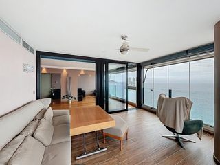 Pis a Playa Levante. Apartamento exclusivo frente al mar en playa de levante  benidor
