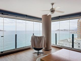 Appartement à Playa Levante. Apartamento exclusivo frente al mar en playa de levante  benidor