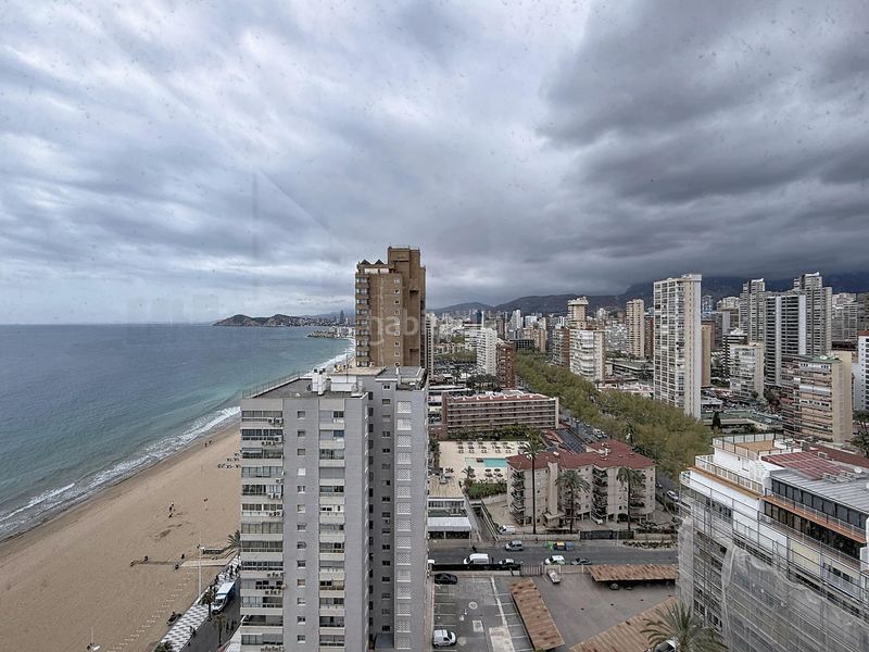 Foto 881c9ebd-befc-47d6-a4ee-850502f0e1e5. Pis amb calefacció aparcament piscina a Playa Levante Benidorm