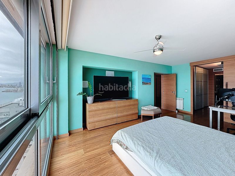 Foto a56e94b5-c5f4-4181-8fc8-4635189a58c5. Pis amb calefacció aparcament piscina a Playa Levante Benidorm
