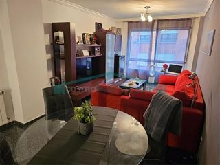 Piso en Zona Nord. Amplio y acogedor piso con terraza en zona norte de alcoy