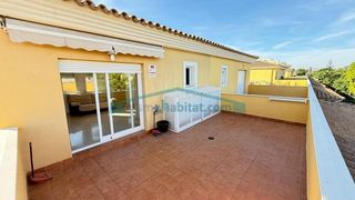 Maison jumelée à Alicante Golf. Casa adosada en primera línea de golf  exclusividad, luz y ampli