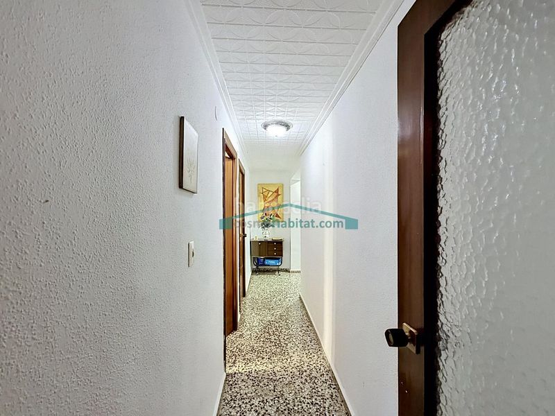 Foto bf1ed945-14ab-407b-b124-439707a76ae5. Pis a Alaquàs