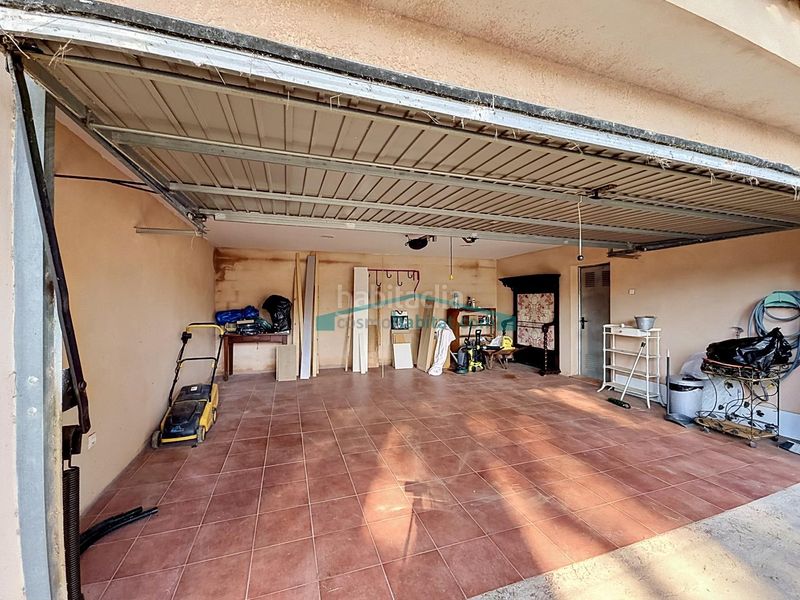 Foto 44a4dee4-4dd8-4ca9-8ebc-c2a193336267. Alquiler chalet  independiente en alquiler, una sola planta en el plantío La Cañada en Paterna
