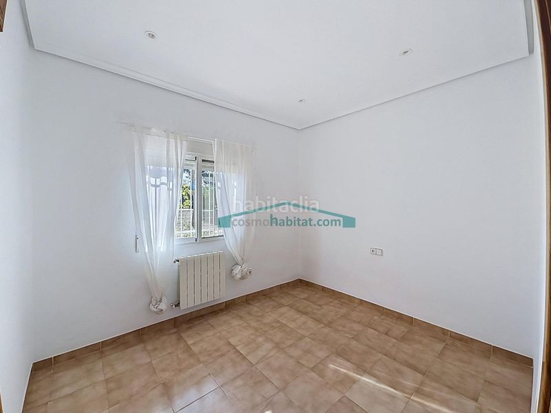 Foto 45818976-36c9-4fdc-81a6-d39de852bd5d. Alquiler chalet  independiente en alquiler, una sola planta en el plantío La Cañada en Paterna