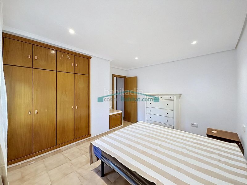 Foto d584eac7-22e6-45ce-8e9b-76c226f79b3d. Alquiler chalet  independiente en alquiler, una sola planta en el plantío La Cañada en Paterna